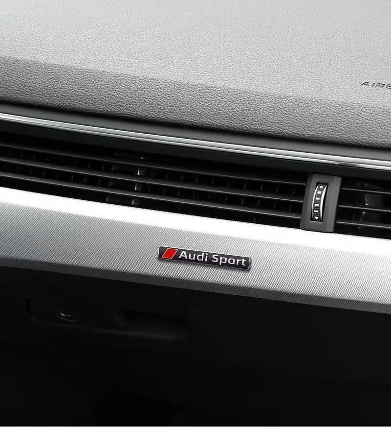 1Pcs Car Styling Emblem Sticker 3D Metal Quattro Badge Trunk Decals Accessories For Audi Q5 Q4 A4 A6 A7 A5 A3 Q3 Q2 A1 A8 TT S1